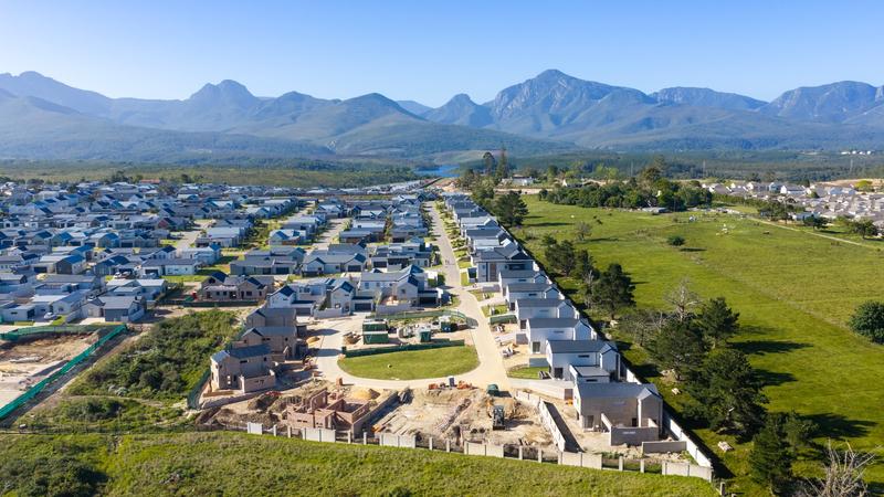 3 Bedroom Property for Sale in Kraaibosch Park Western Cape